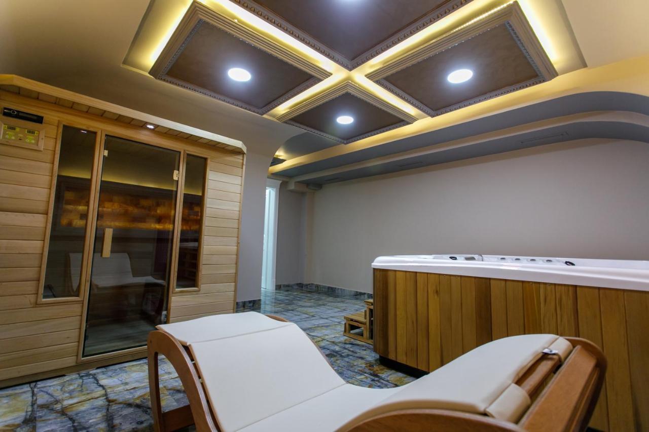 Elite Palace Collak 외부 사진